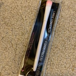 Concealer Brush